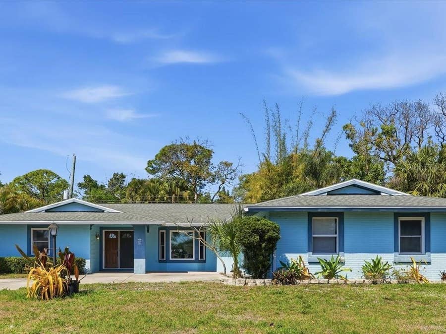 Property photo for 6538 BLUEWATER AVENUE, Sarasota, FL