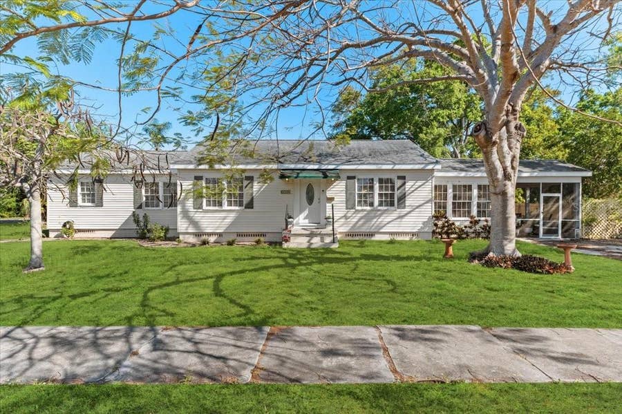 Property photo for 2514 15TH AVENUE W, Bradenton, FL