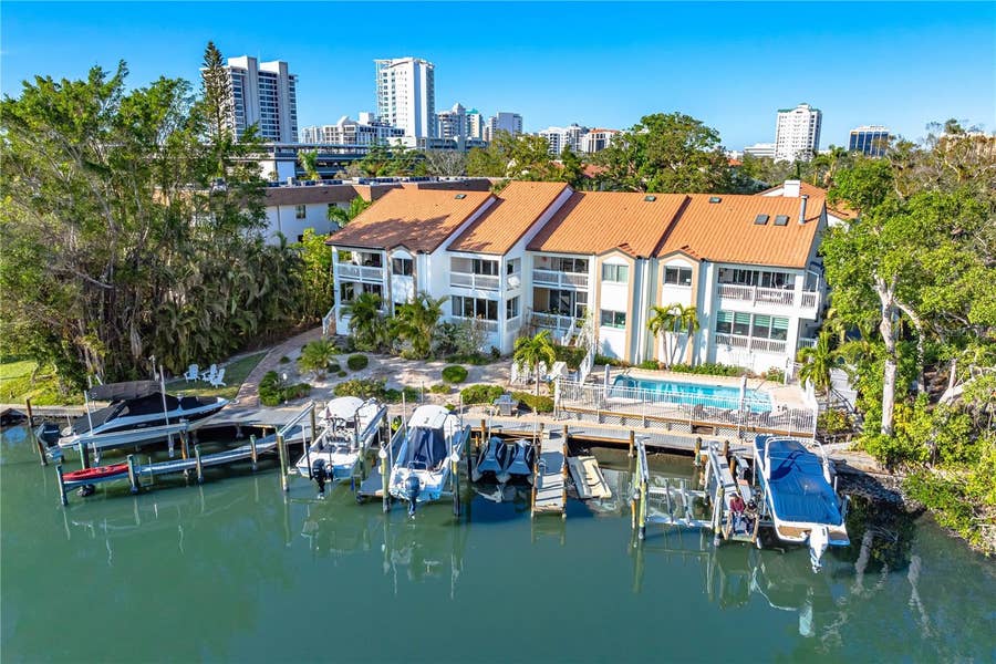 Property photo for 866 HUDSON AVENUE, #866, Sarasota, FL