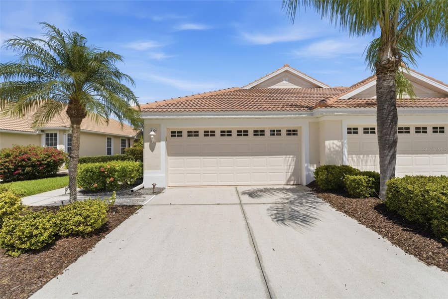 Property photo for 4924 WHISPERING OAKS DRIVE, North Port, FL