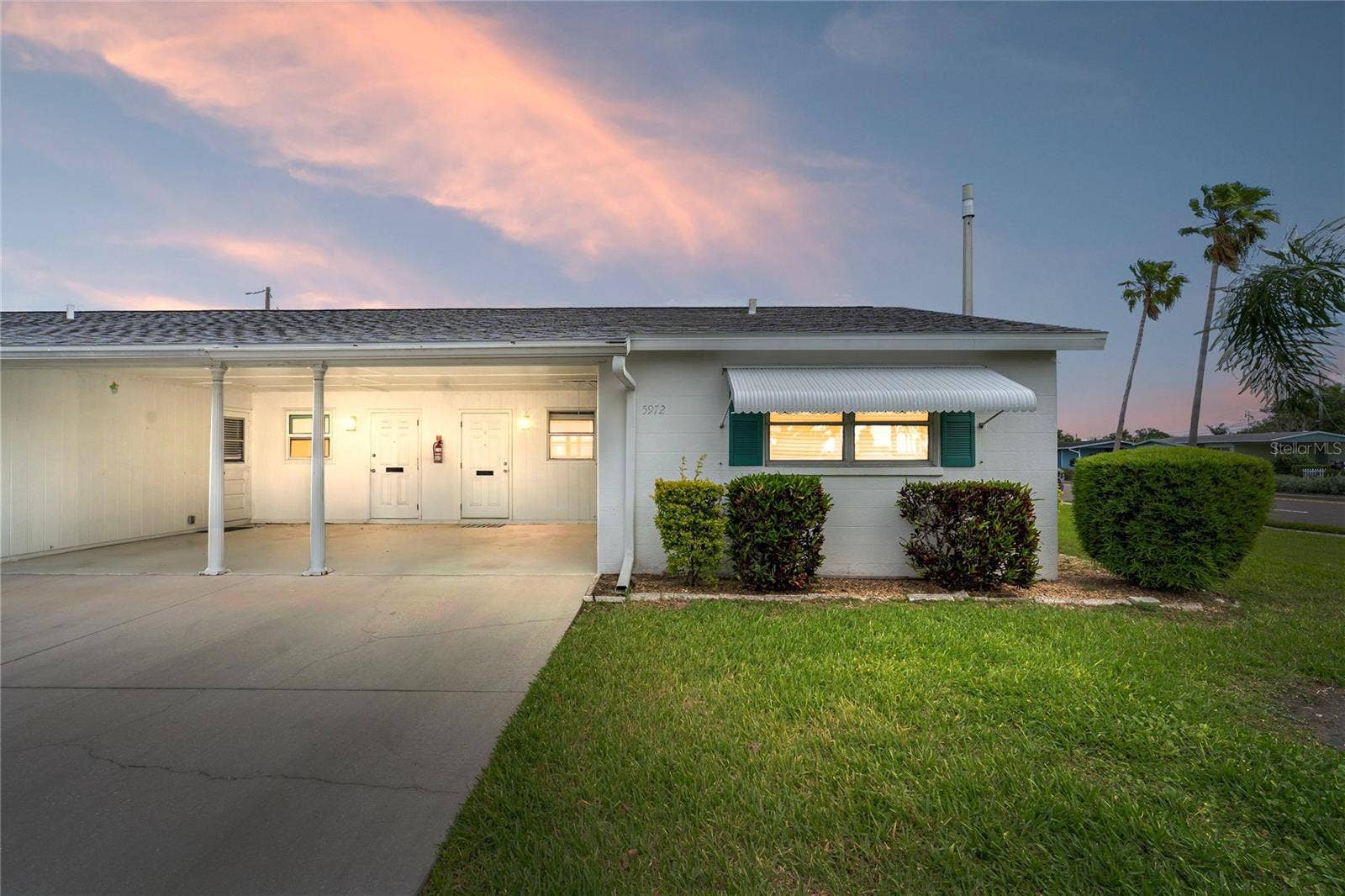 5972 HIBISCUS DRIVE, #207, Bradenton, FL 34207