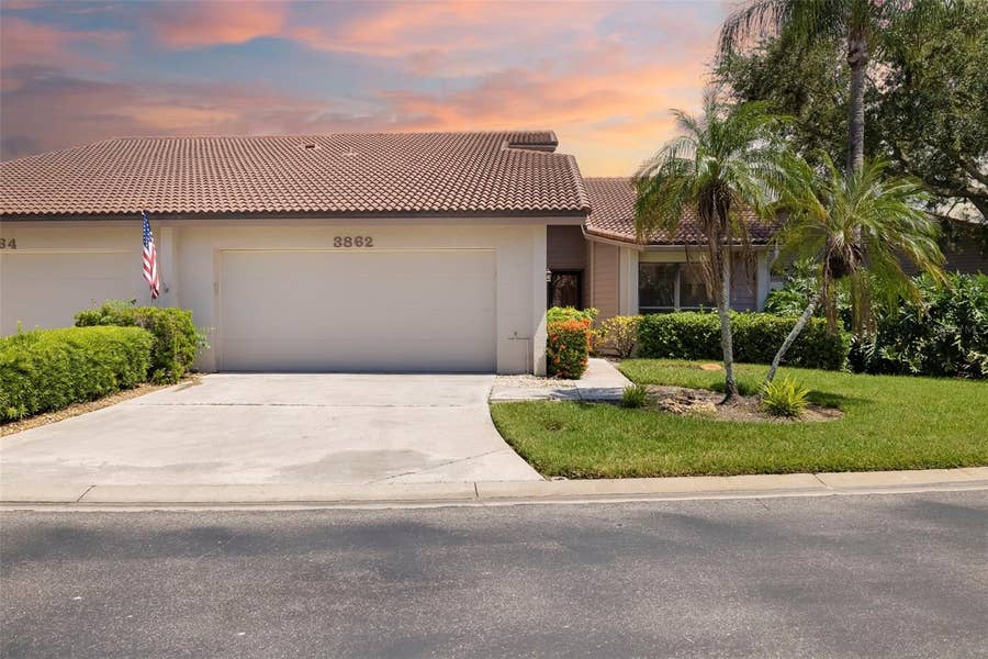 Property photo for 3862 WILSHIRE CIRCLE W, #107, Sarasota, FL