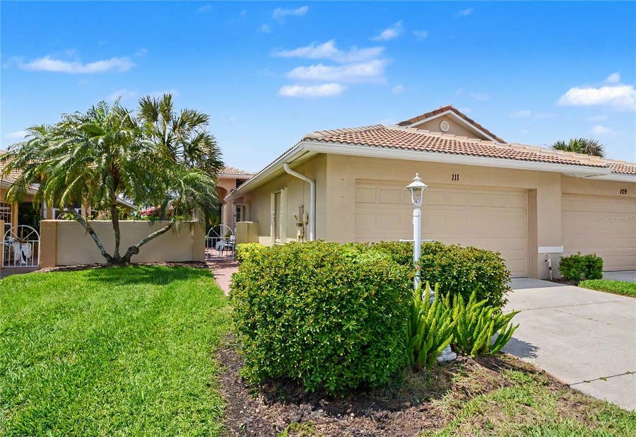 Property photo for 111 AUBURN WOODS CIRCLE, Venice, FL