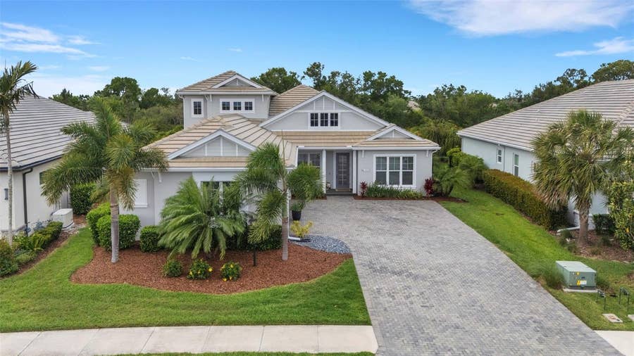 Property photo for 8145 GRANDE SHORES DRIVE, Sarasota, FL