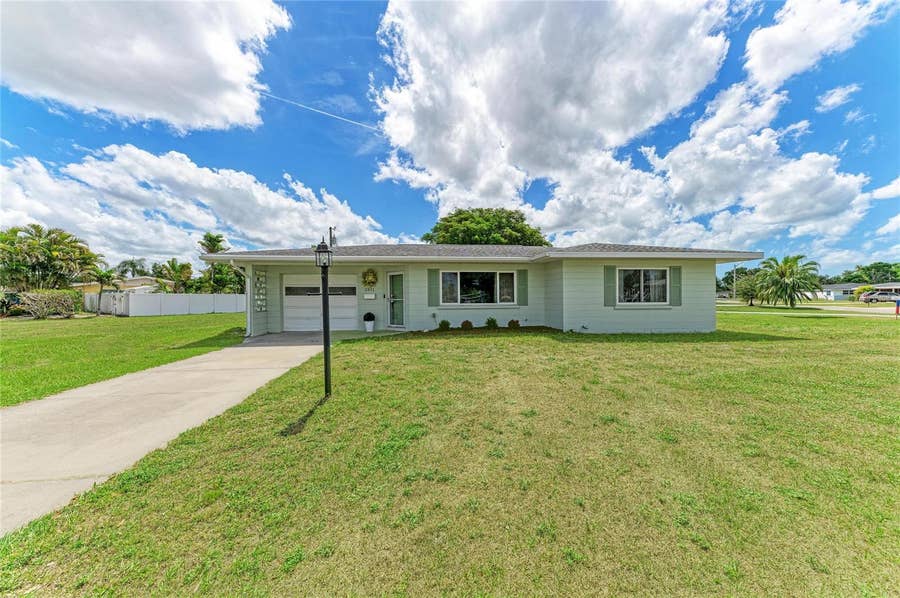 Property photo for 2811 33RD AVENUE W, Bradenton, FL