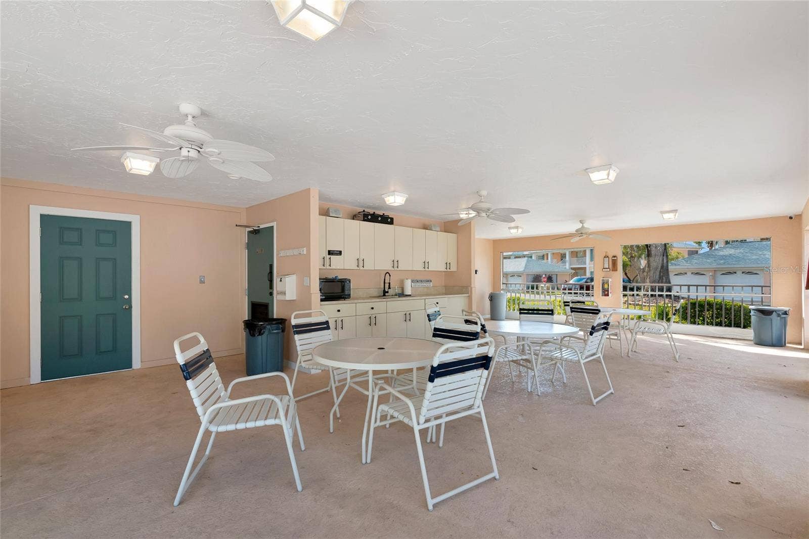 4206 CADDIE DRIVE E, #201, Bradenton, FL 34203