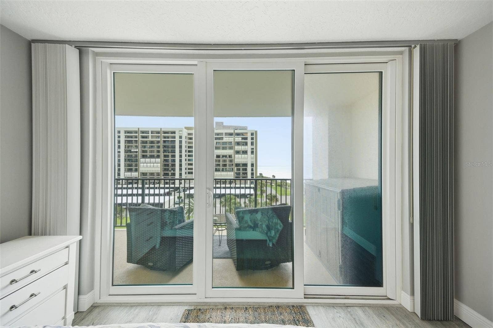 Master Bedroom Terrace Access