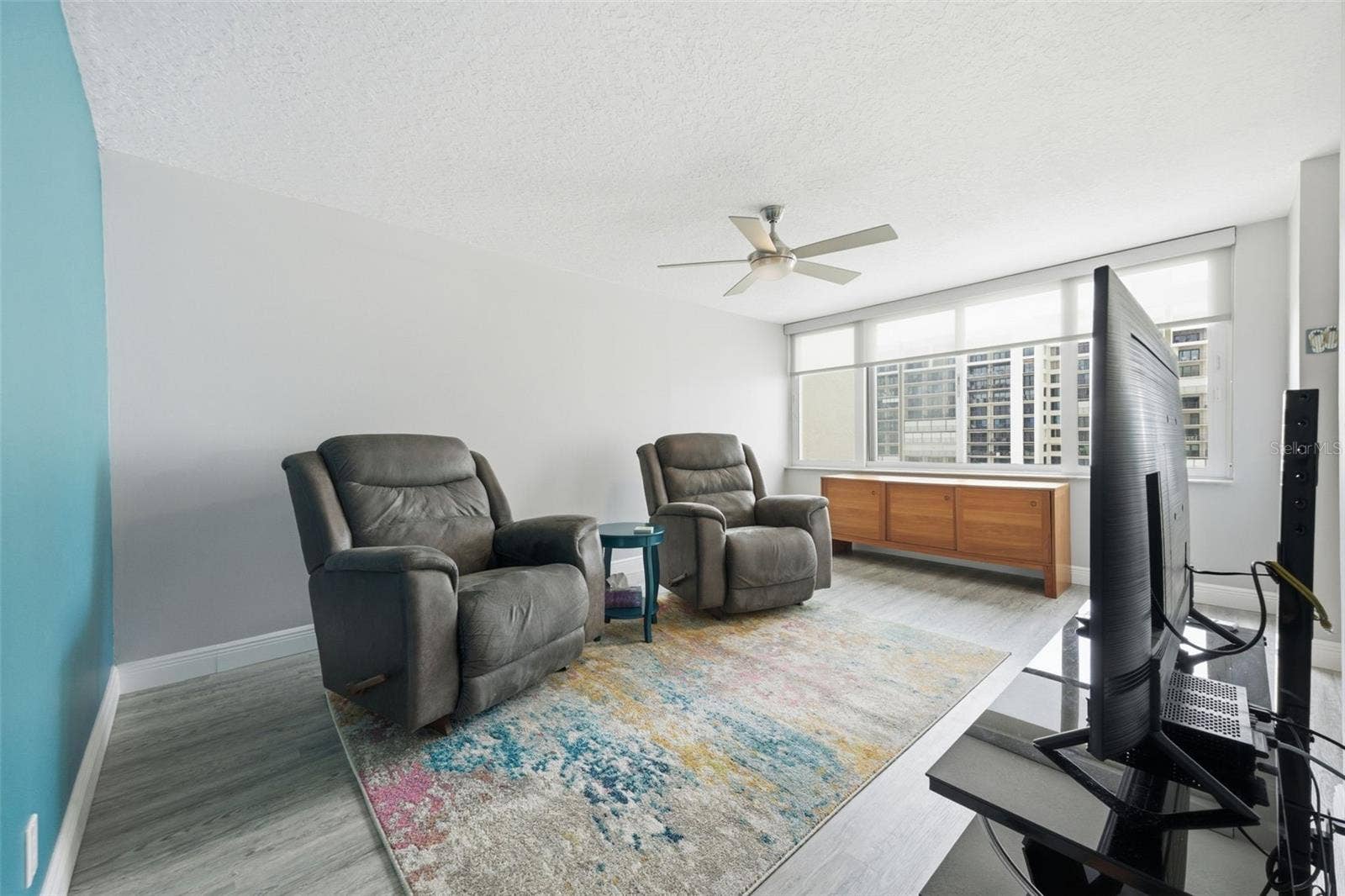 Bonus Room/Den