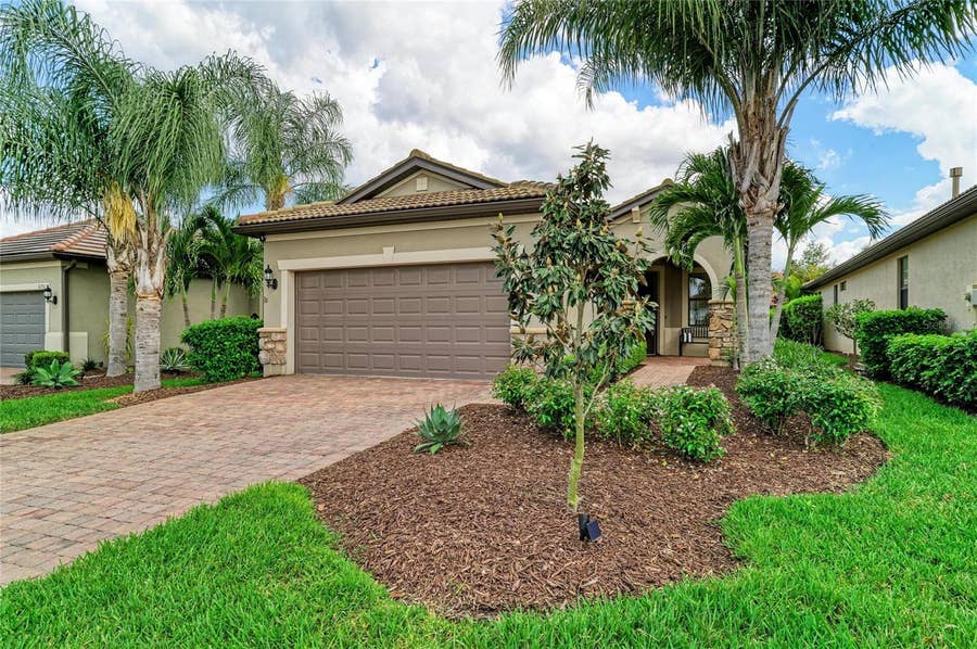 Property photo for 6735 HAVERHILL COURT, Bradenton, FL