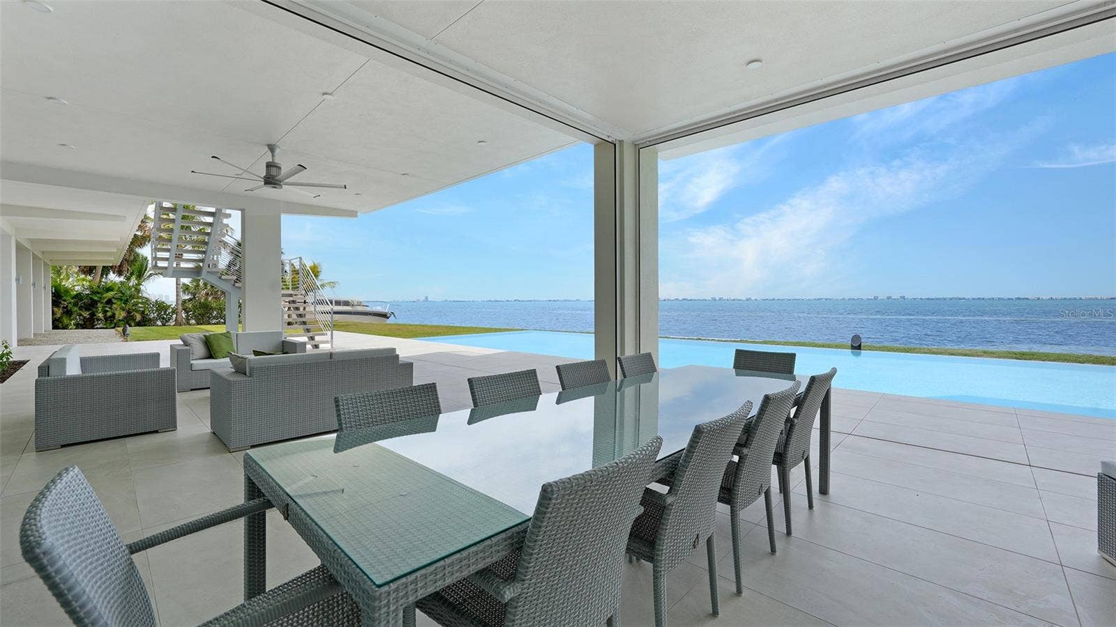 4123 BAY SHORE ROAD, Sarasota, FL 34234
