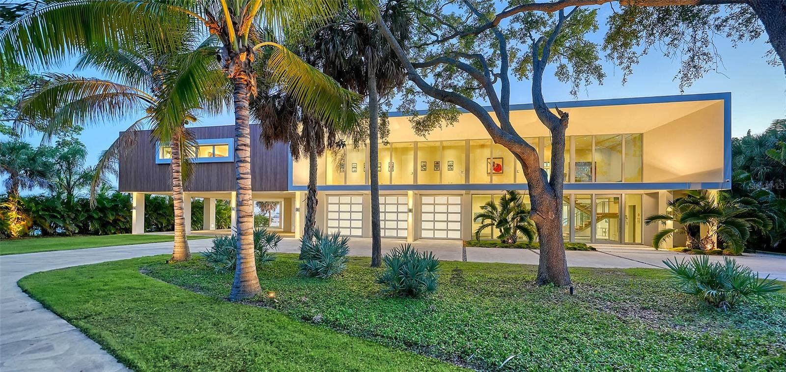 4123 BAY SHORE ROAD, Sarasota, FL 34234