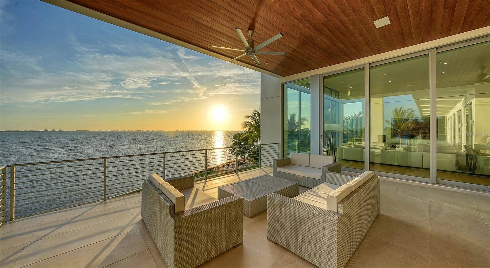 4123 BAY SHORE ROAD, Sarasota, FL 34234