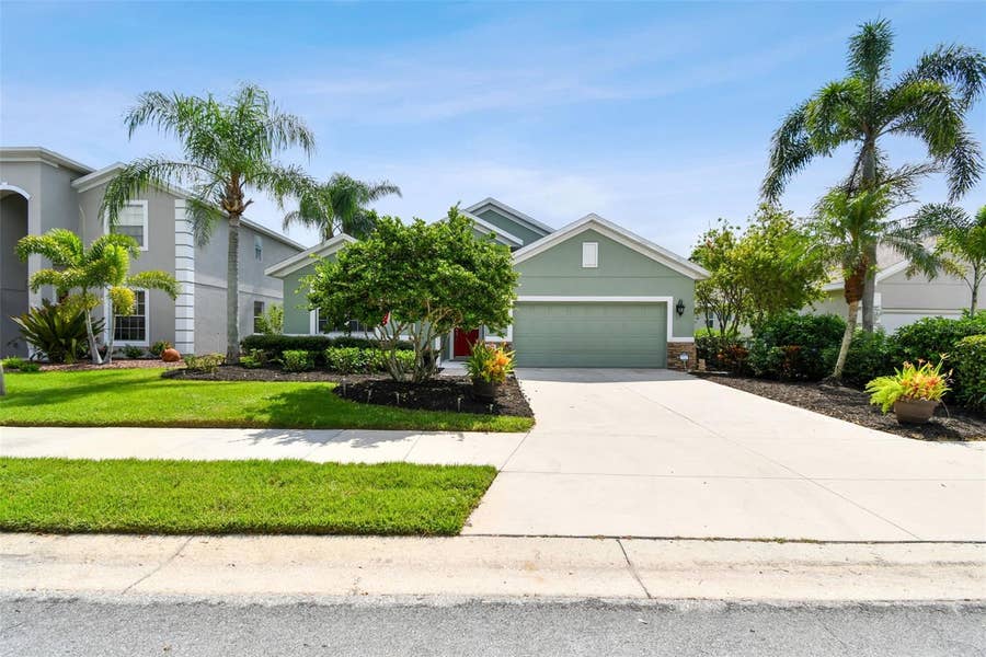 Property photo for 5056 LAKEHURST COURT, Palmetto, FL