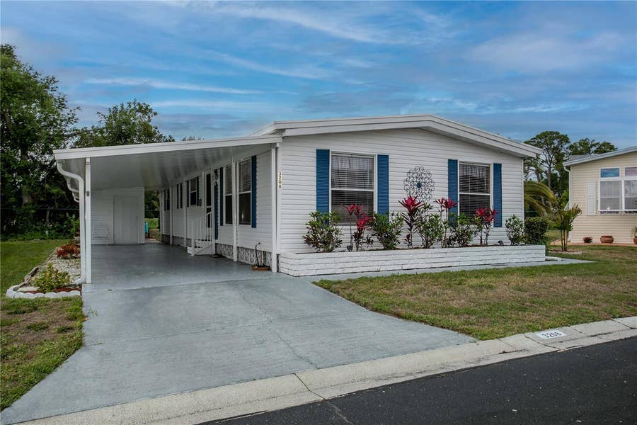 Property photo for 3208 OAKWOOD BOULEVARD S, Sarasota, FL