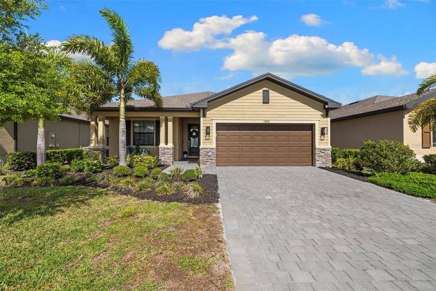 Property photo for 1842 W ISLES ROAD, Port Charlotte, FL