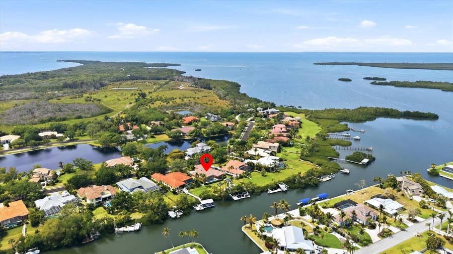Property photo for 1740 AMBERWYND CIRCLE W, Palmetto, FL