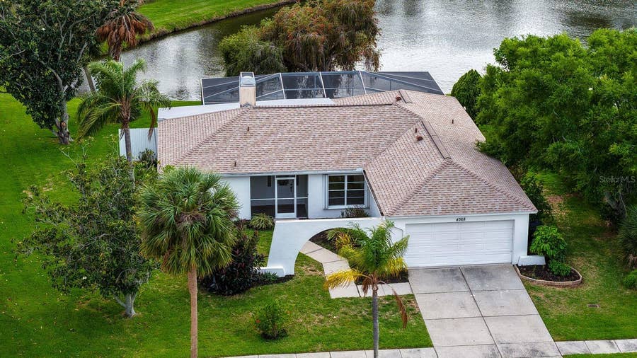 Property photo for 4368 KINGSTON LOOP, Sarasota, FL