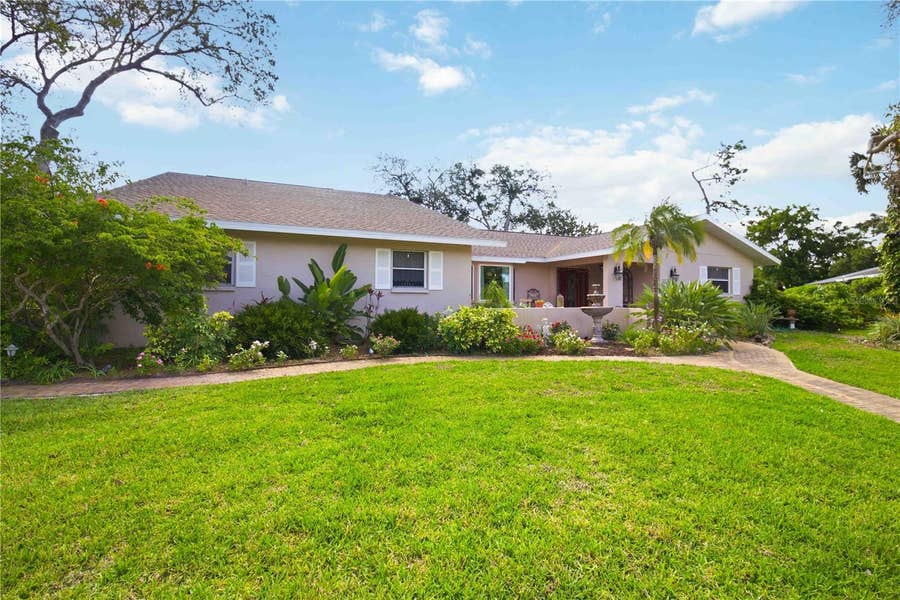 Property photo for 3951 COUNTRY VIEW DRIVE, Sarasota, FL