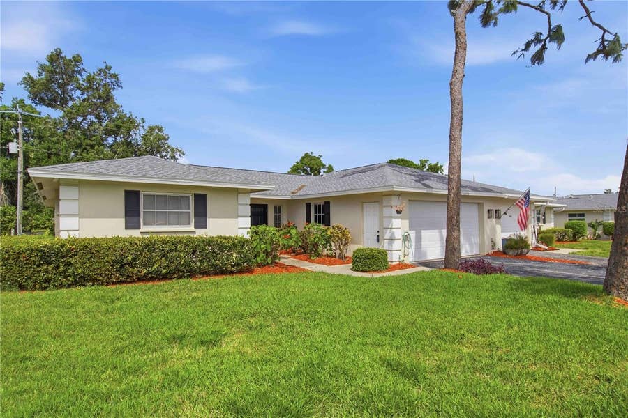 Property photo for 7354 W COUNTRY CLUB DRIVE N, Sarasota, FL