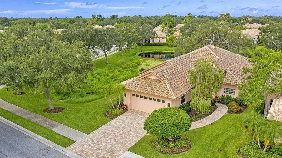 Property photo for 7198 DEL LAGO DRIVE, Sarasota, FL