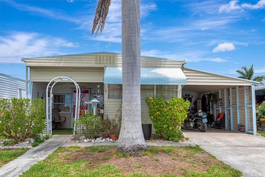 Property photo for 515 50TH AVENUE TERRACE W, Bradenton, FL