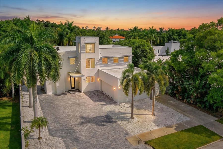 Property photo for 1751 HAWTHORNE STREET, Sarasota, FL