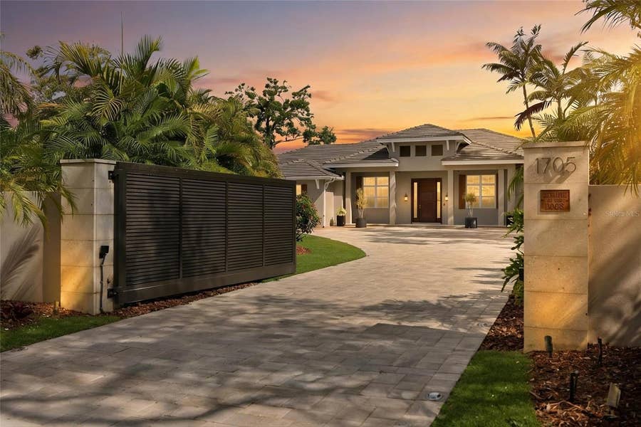 Property photo for 1705 WISCONSIN LANE, Sarasota, FL