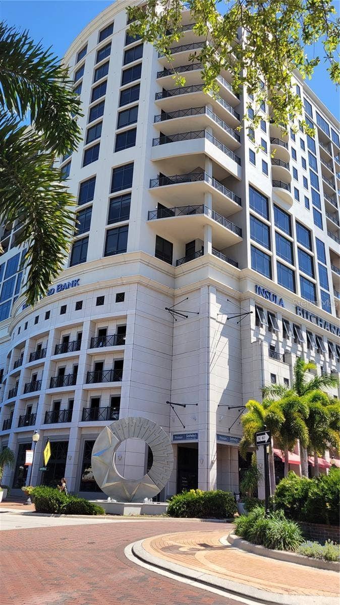 Property photo for 50 CENTRAL AVENUE, #15B, Sarasota, FL