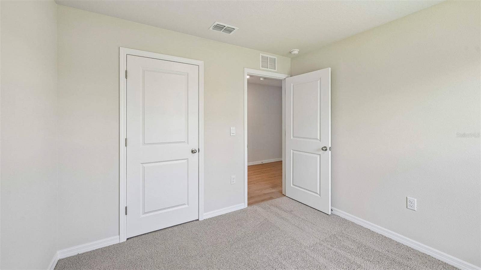 11010 44TH AVENUE E, Palmetto, FL 34221 11010 44TH AVENUE E, Palmetto, FL 34221