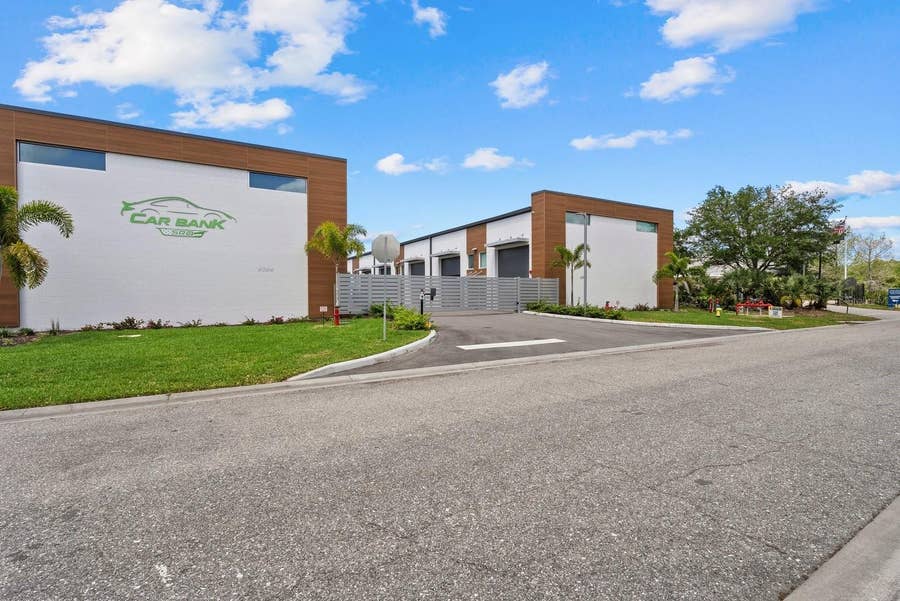 Property photo for 6566 PALMER PARK CIRCLE, #1, Sarasota, FL