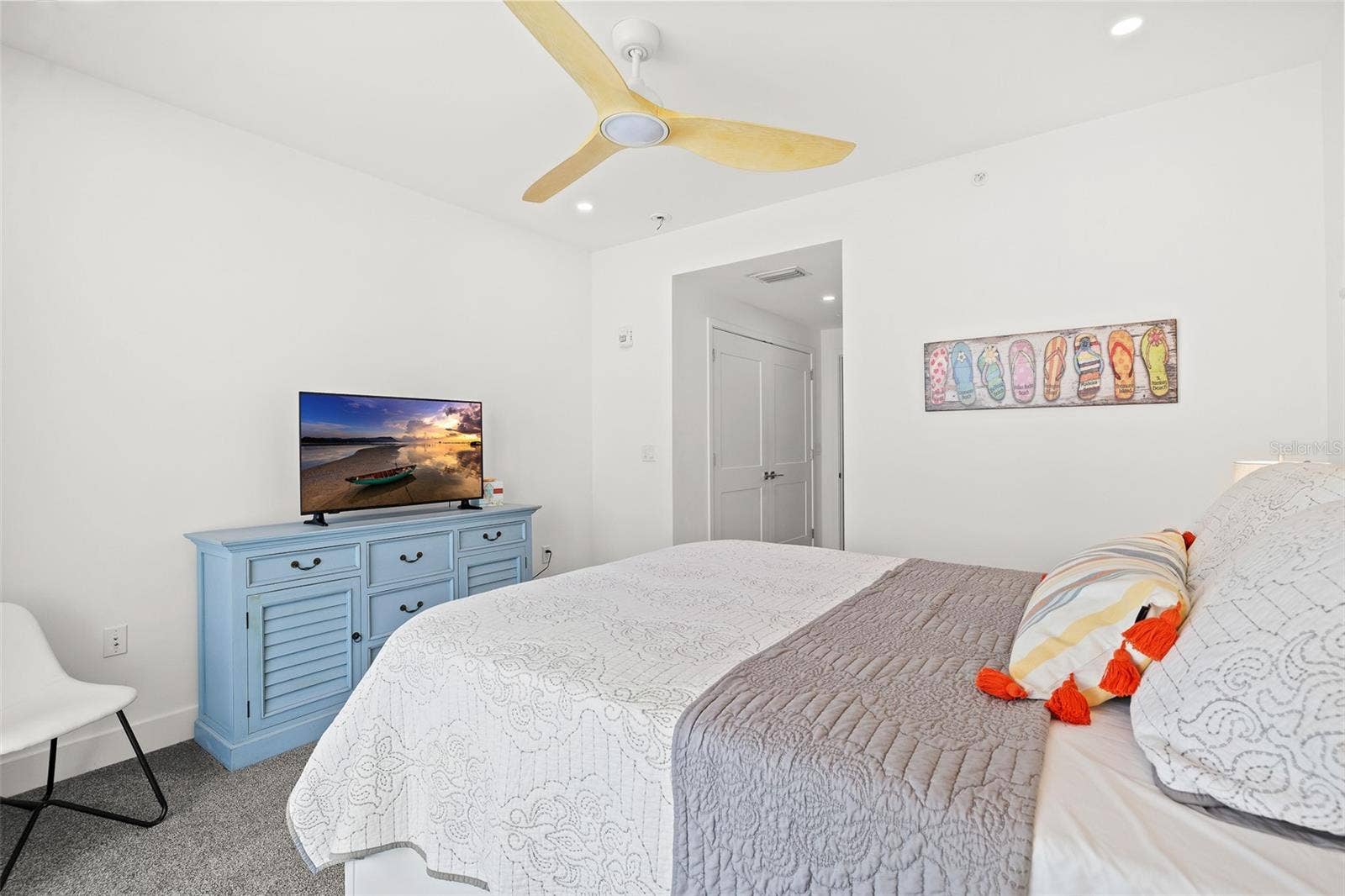 15 AVALON STREET, #502, Clearwater Beach, FL 33767