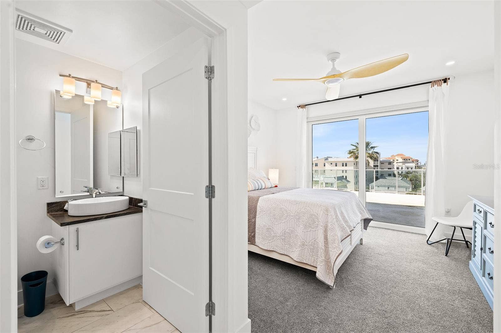 15 AVALON STREET, #502, Clearwater Beach, FL 33767
