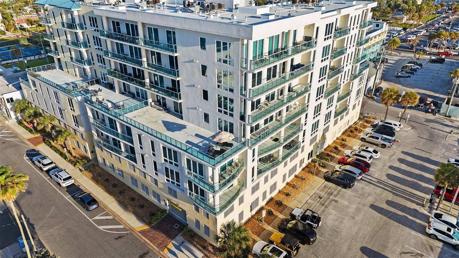15 AVALON STREET, #502, Clearwater Beach, FL 33767