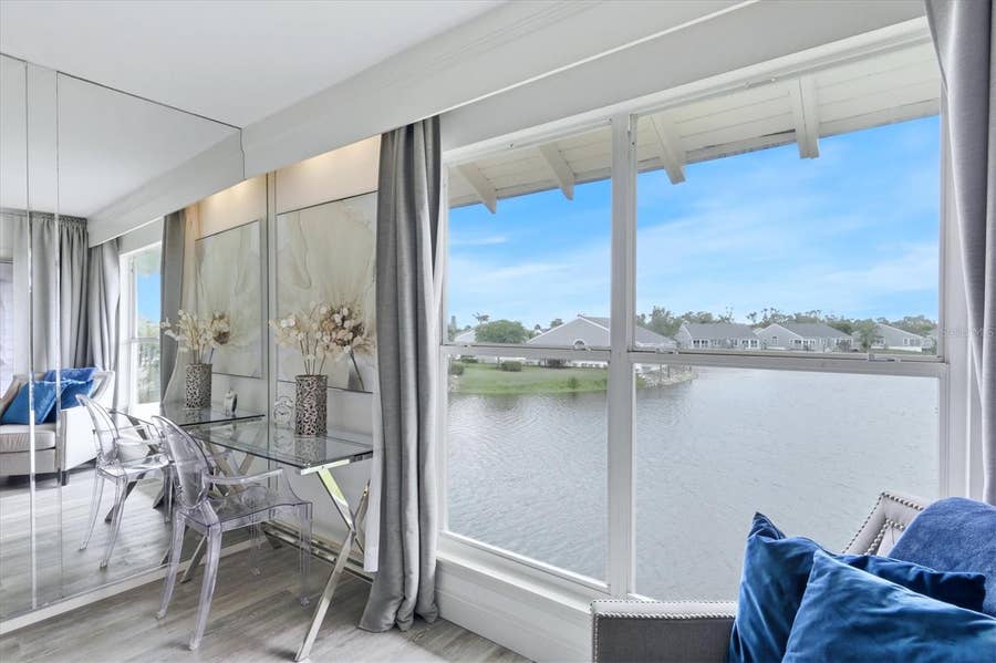 Property photo for 972 SANDPIPER CIRCLE, #972, Bradenton, FL