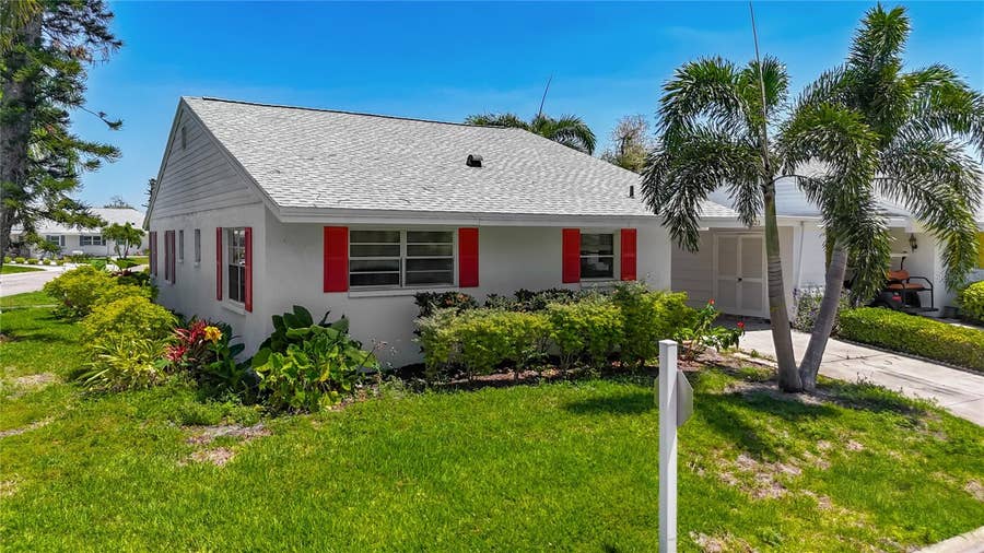 Property photo for 4523 W INDEPENDENCE DRIVE W, Bradenton, FL