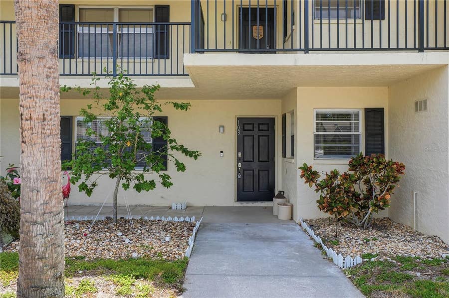 Property photo for 7860 PALM AIRE LANE, #103, Sarasota, FL