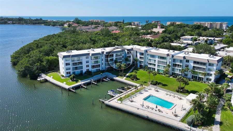 Property photo for 600 SUTTON PLACE, #B302, Longboat Key, FL