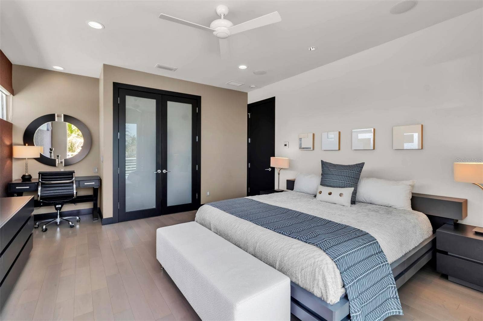 445 MCKINLEY DRIVE, Sarasota, FL 34236 445 MCKINLEY DRIVE, Sarasota, FL 34236