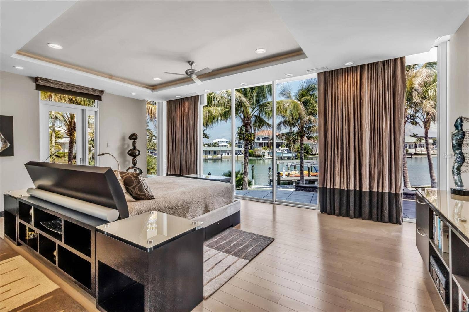 445 MCKINLEY DRIVE, Sarasota, FL 34236 445 MCKINLEY DRIVE, Sarasota, FL 34236