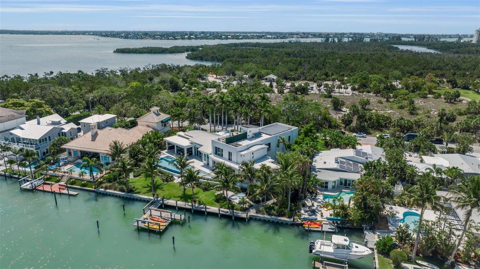 445 MCKINLEY DRIVE, Sarasota, FL 34236 445 MCKINLEY DRIVE, Sarasota, FL 34236