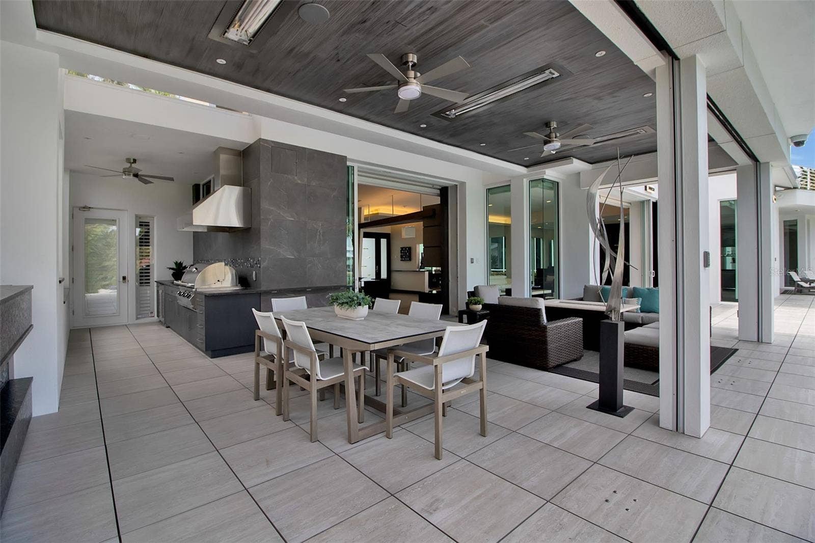 445 MCKINLEY DRIVE, Sarasota, FL 34236 445 MCKINLEY DRIVE, Sarasota, FL 34236