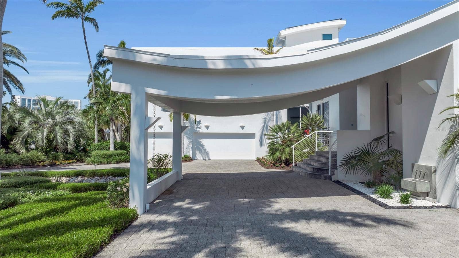 445 MCKINLEY DRIVE, Sarasota, FL 34236 445 MCKINLEY DRIVE, Sarasota, FL 34236