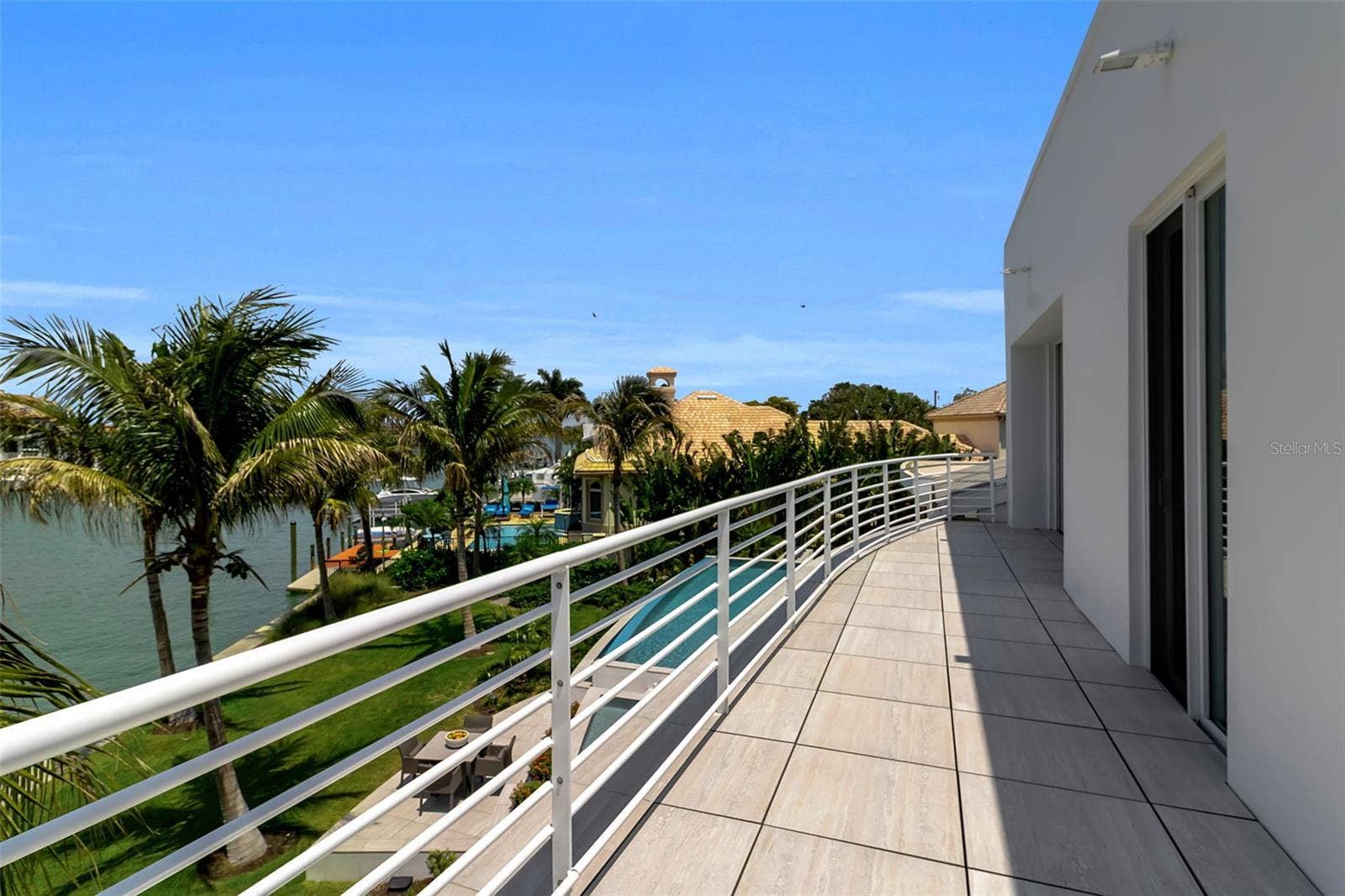 445 MCKINLEY DRIVE, Sarasota, FL 34236 445 MCKINLEY DRIVE, Sarasota, FL 34236