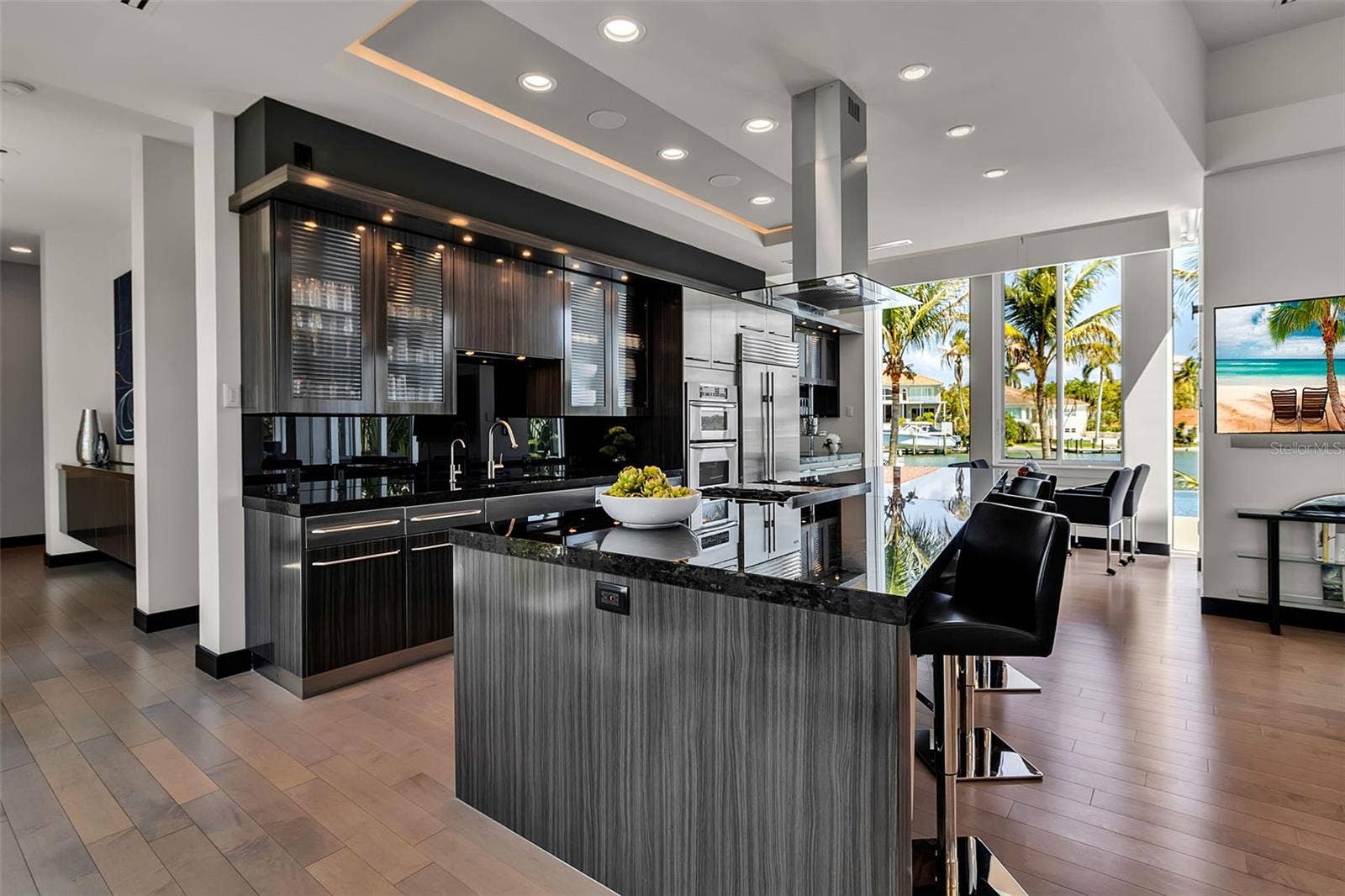 445 MCKINLEY DRIVE, Sarasota, FL 34236 445 MCKINLEY DRIVE, Sarasota, FL 34236