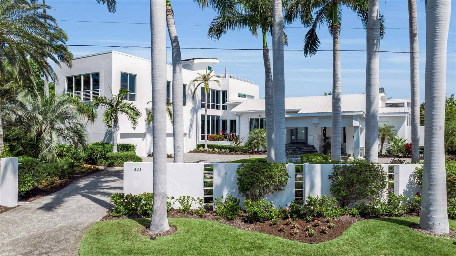 445 MCKINLEY DRIVE, Sarasota, FL 34236 445 MCKINLEY DRIVE, Sarasota, FL 34236