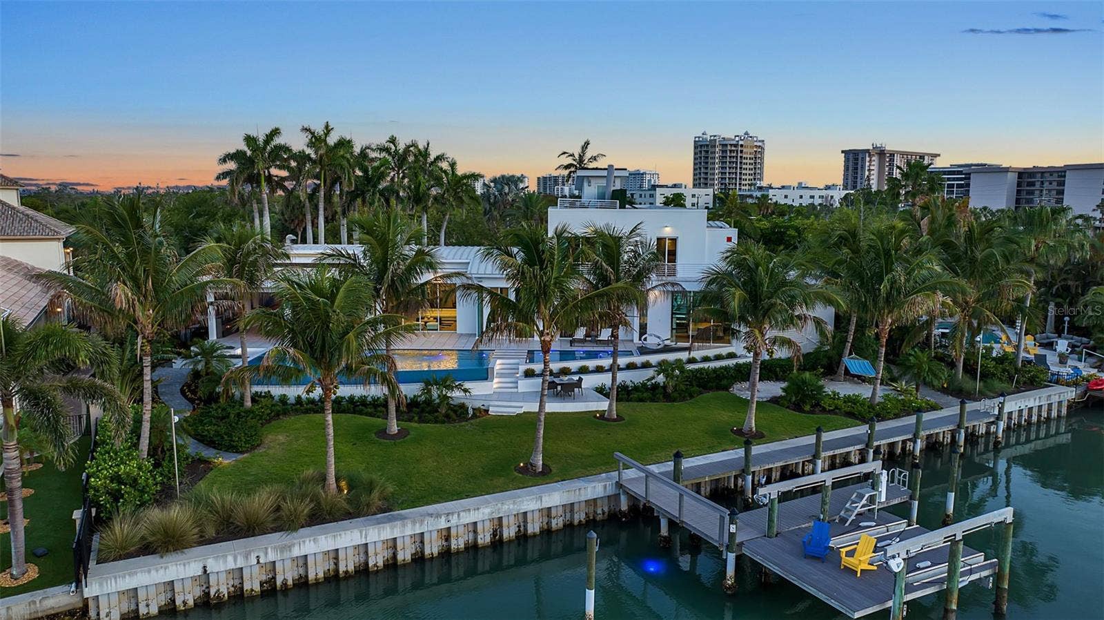445 MCKINLEY DRIVE, Sarasota, FL 34236 445 MCKINLEY DRIVE, Sarasota, FL 34236