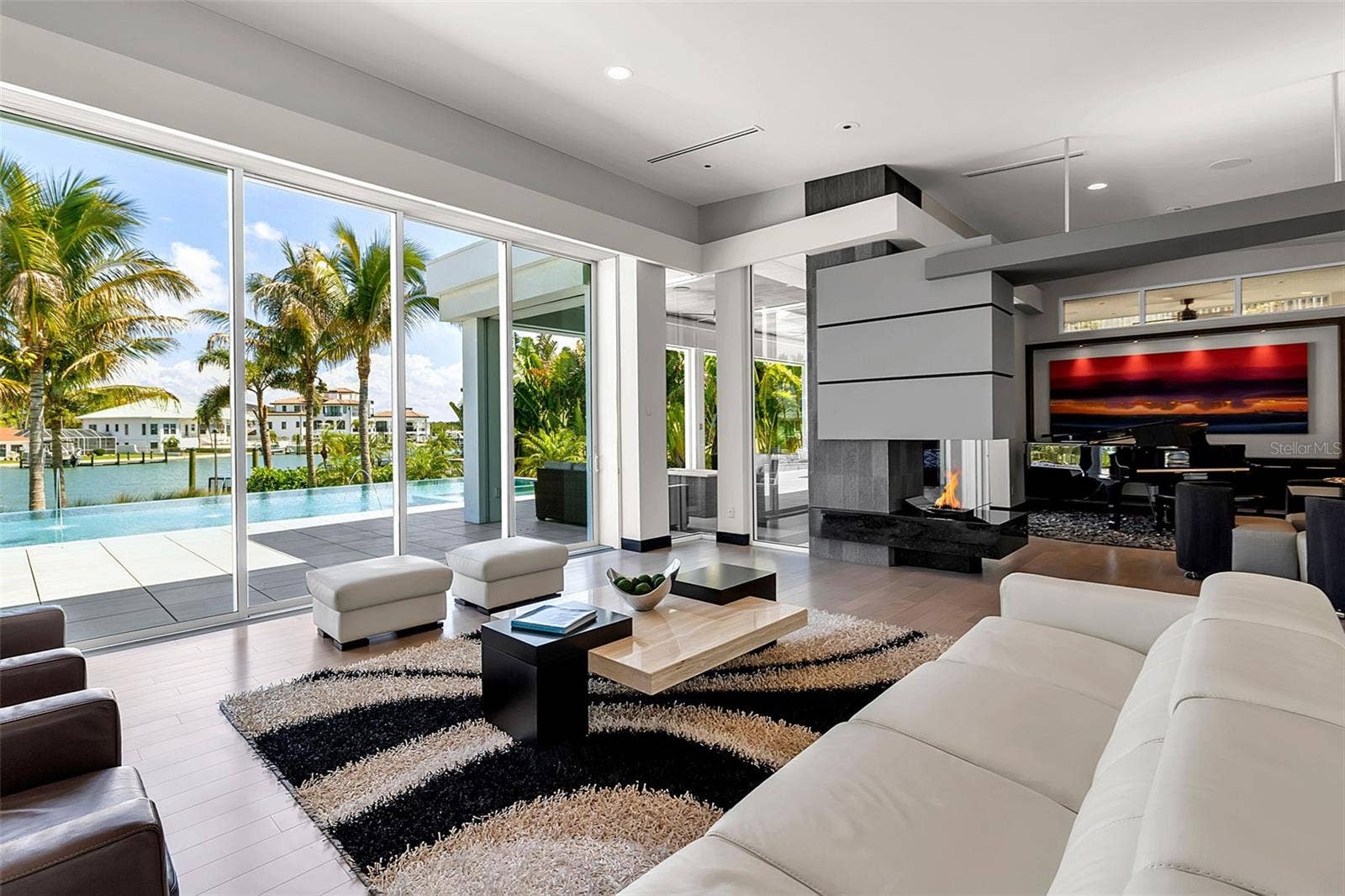 445 MCKINLEY DRIVE, Sarasota, FL 34236 445 MCKINLEY DRIVE, Sarasota, FL 34236