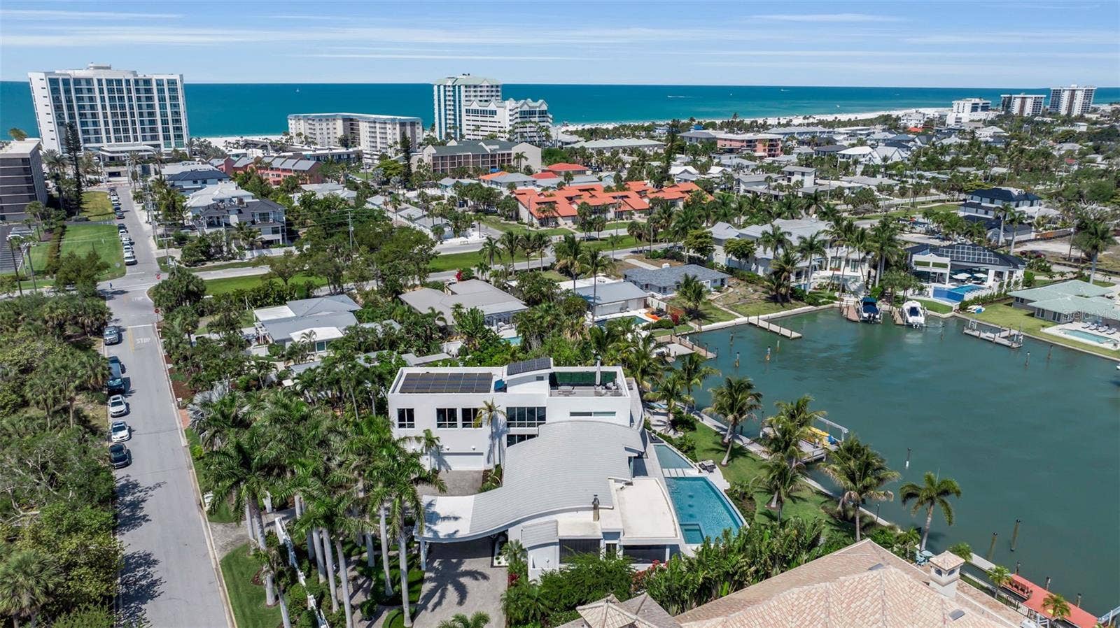 445 MCKINLEY DRIVE, Sarasota, FL 34236 445 MCKINLEY DRIVE, Sarasota, FL 34236