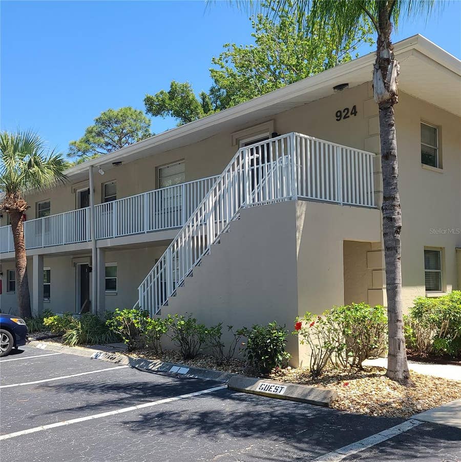Property photo for 924 LA COSTA CIRCLE, #4, Sarasota, FL
