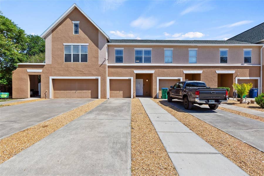 Property photo for 4330 TYLER CIRCLE N, St Petersburg, FL